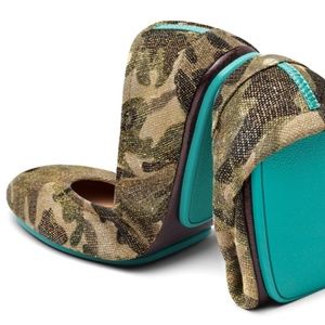 Tieks Calouflage Size 11